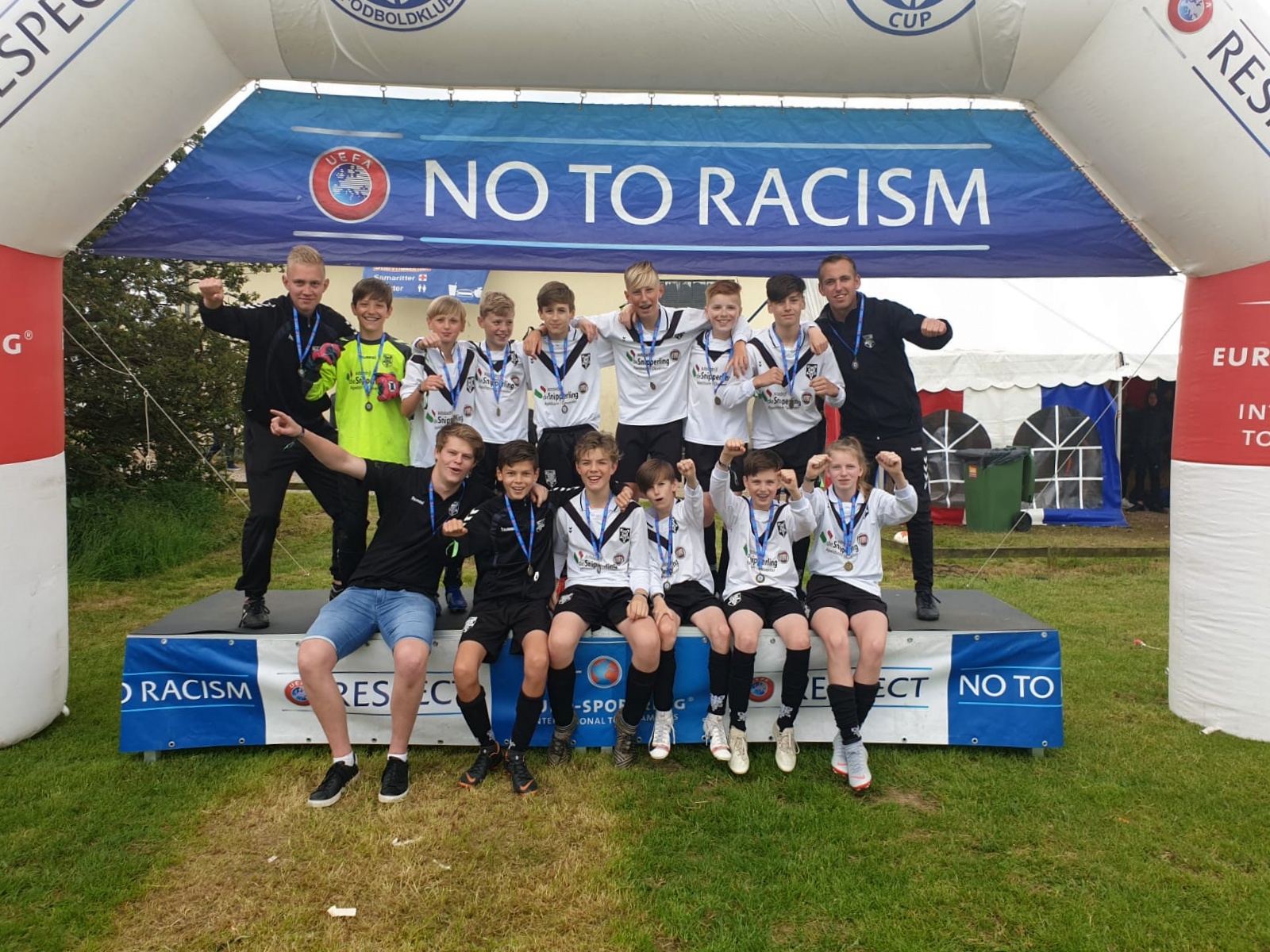 Deens voetbalavontuur weer ten einde