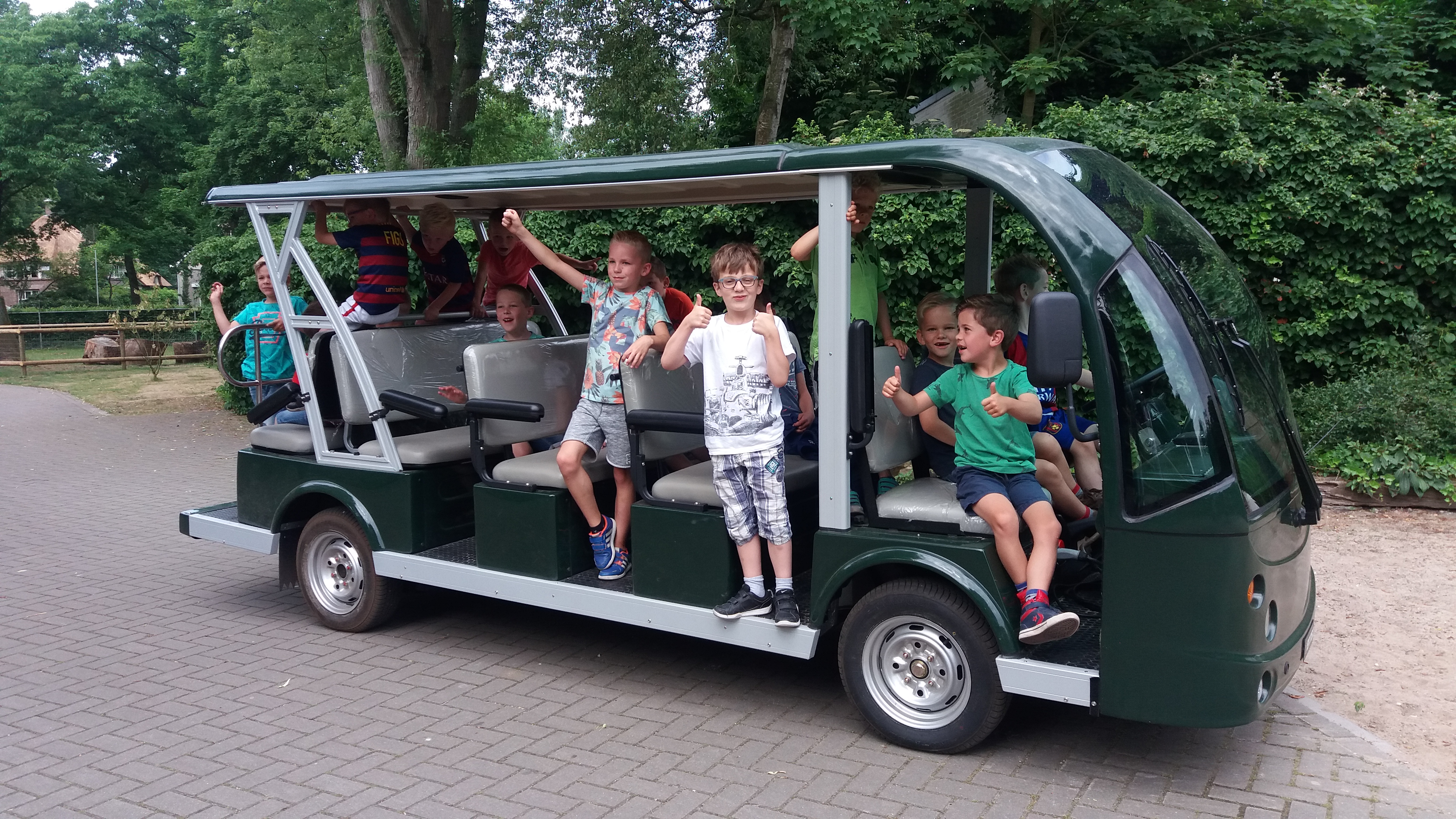 Hypotheekshop Epe WorldCup  van v.v. KCVO op bezoek bij Binky