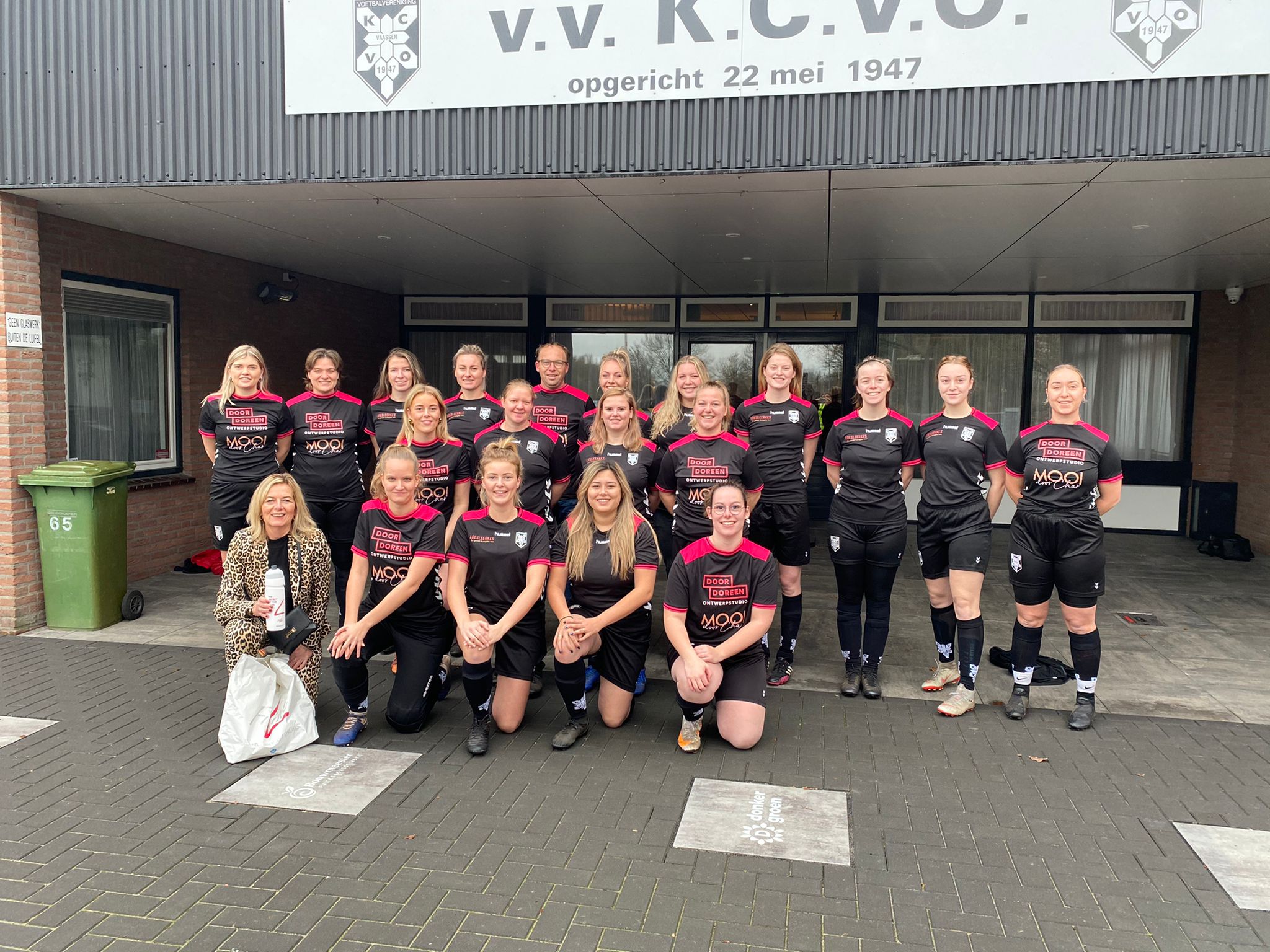 KCVO-Dames maken de blits