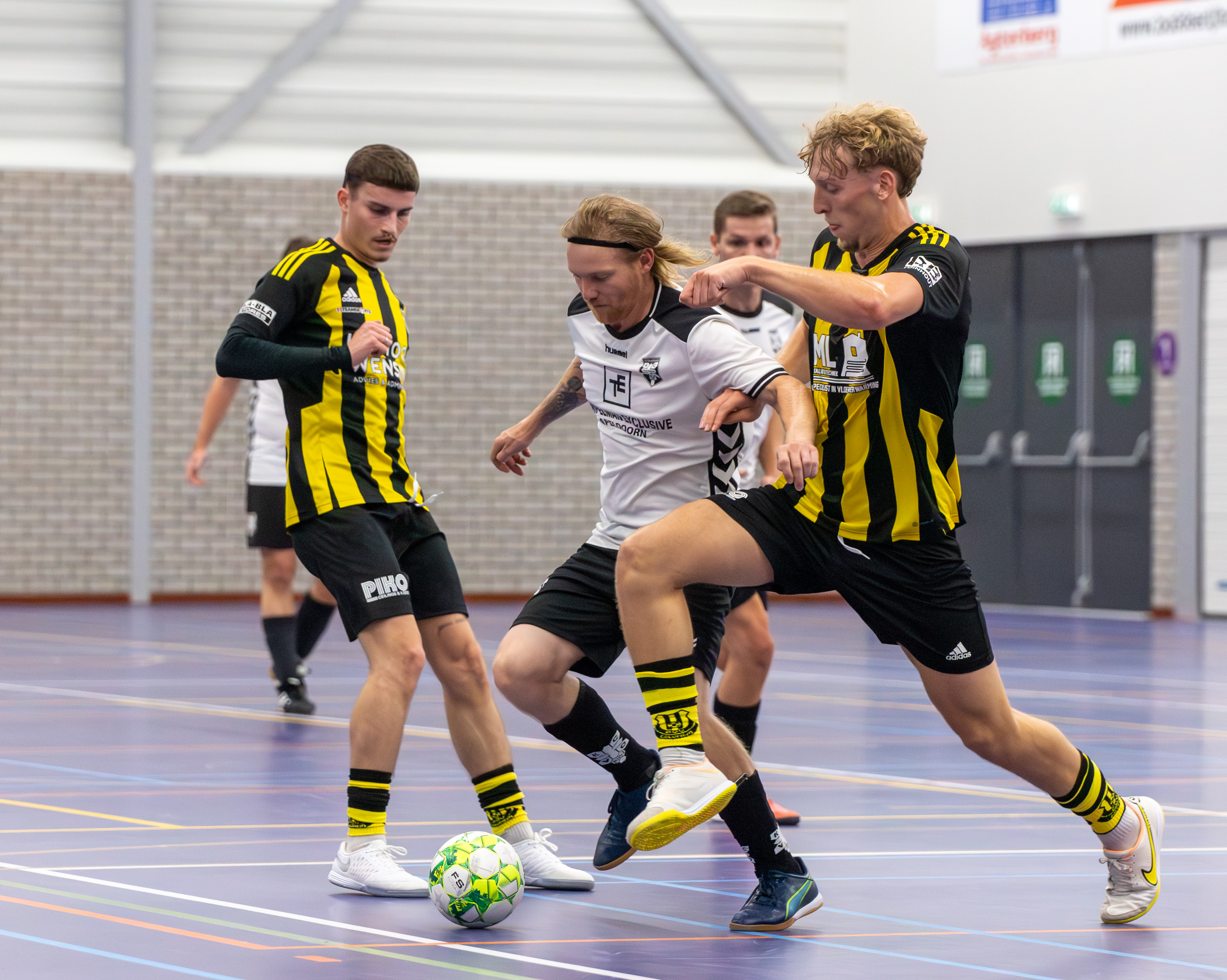 Zaatvoetbal KCVO 1 - Columbia 1 - vrijdag 19 september 2025